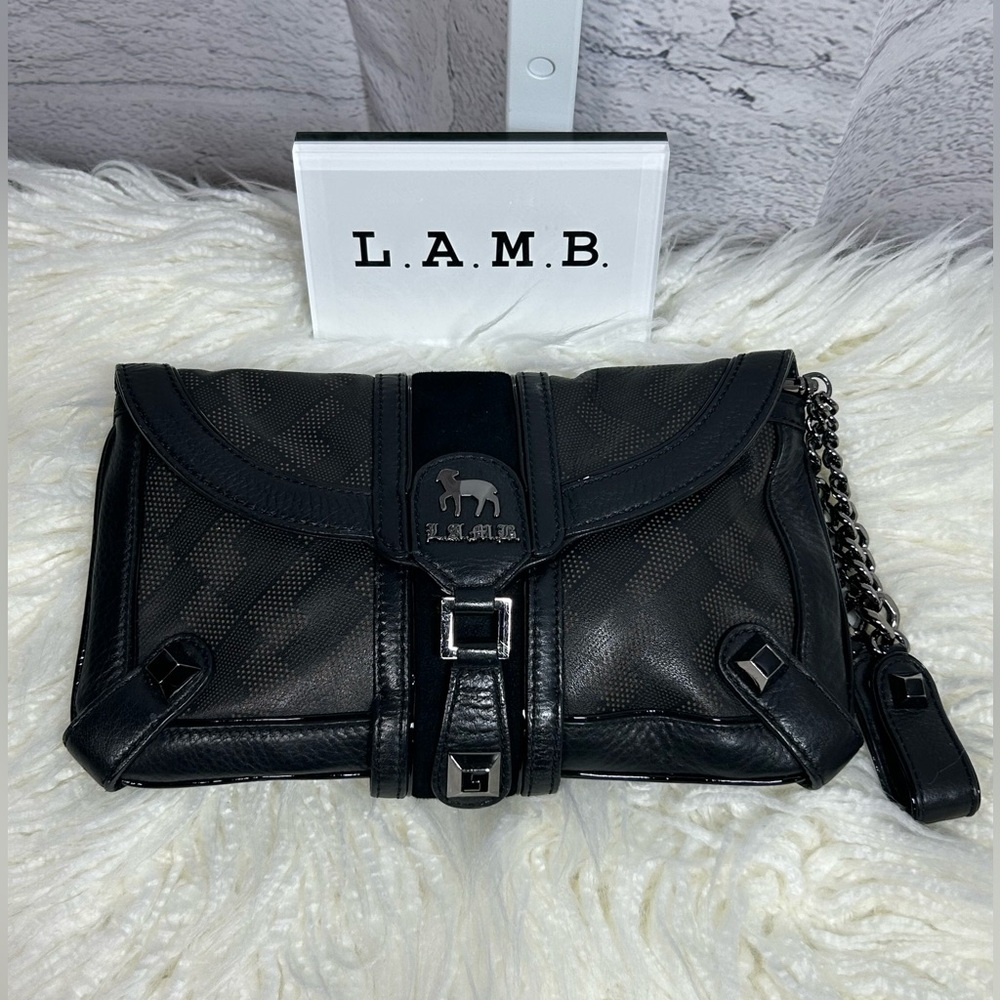 L.A.M.B. Designer 💯 Leather 🖤 Wristlet🦄